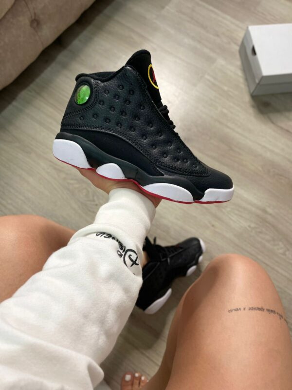 Jordan Retro 13 PlayOffs Mujer