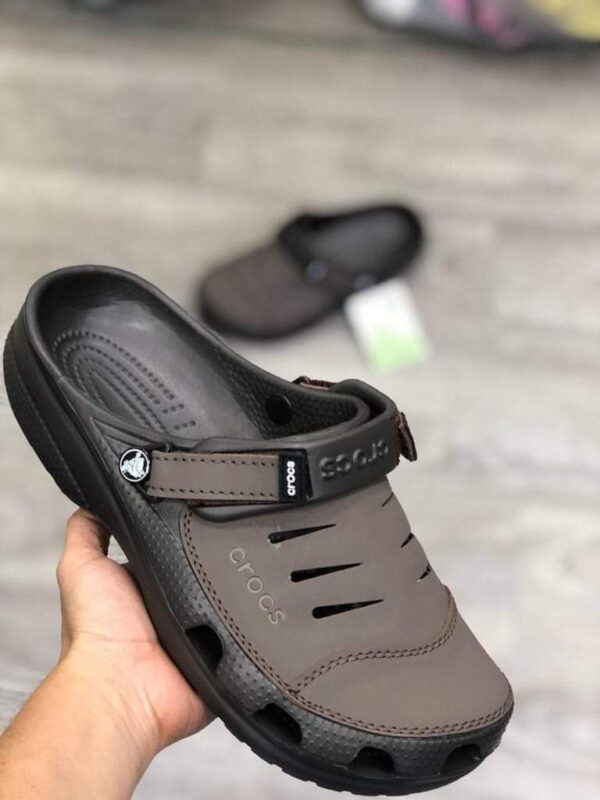 Crocs Yukon Clasica Hombre