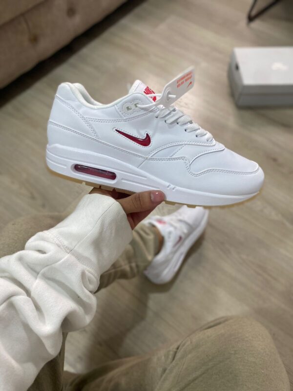 Nike Air Max 1 Jewel  Hombre - Image 2