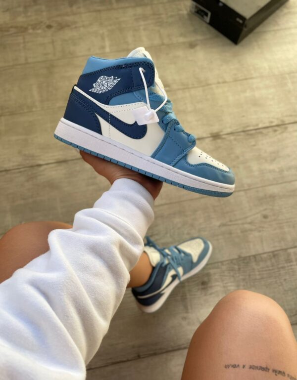 Jordan Retro 1 Feeling The Blue Mujer