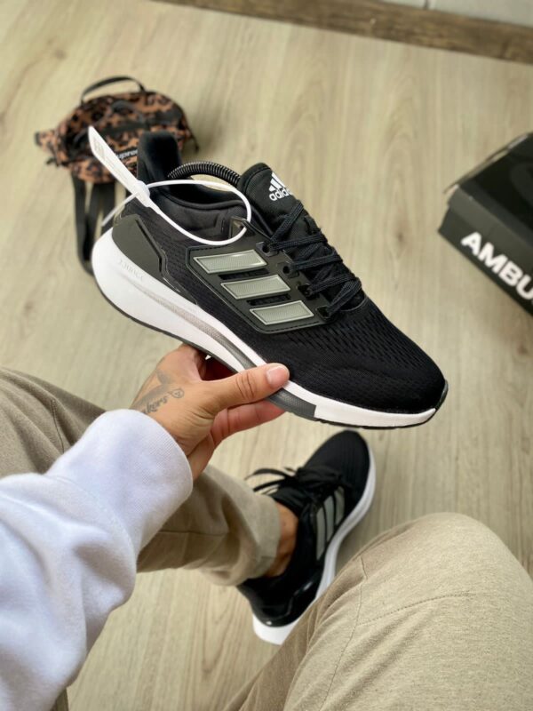 Adidas EQ21 Mujer y Hombre